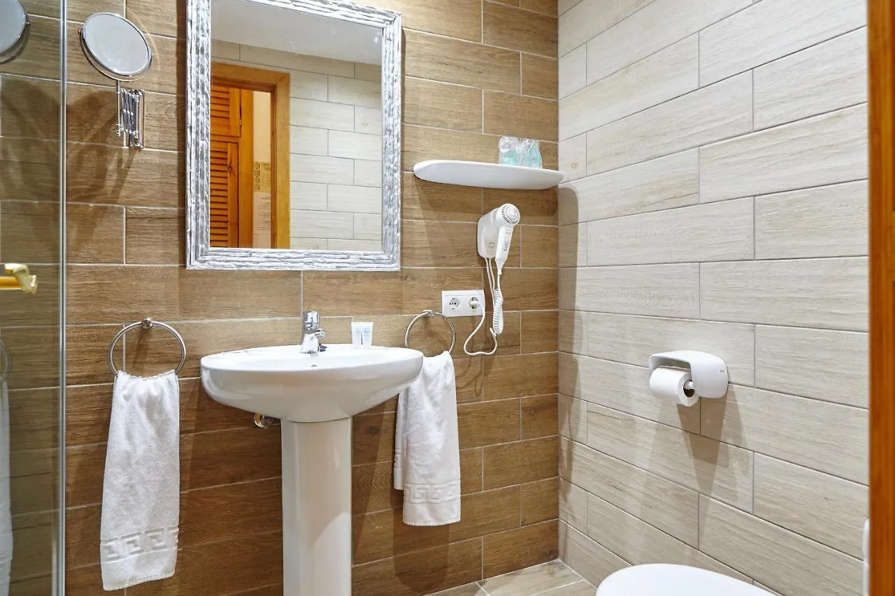 Apartamentos Ses Savines San Antonio  Lägenhet