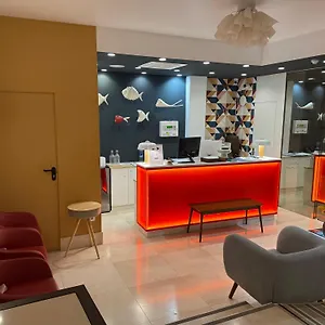 2* Apartment Boutique Poniente Playa